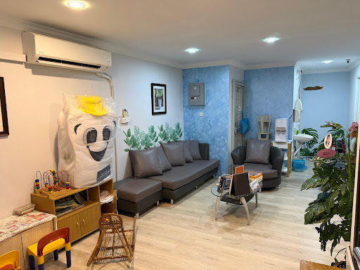 Dr Christina's Dental Clinic