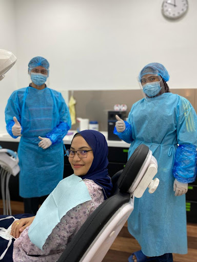 Klinik Pergigian Avisienna - Scaling, Teeth Whitening, Veneer, Aligner & Braces Putrajaya
