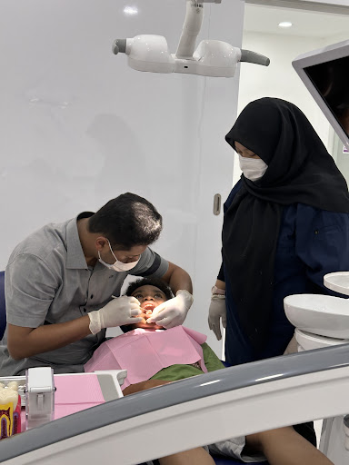 Klinik Pergigian Dentakita