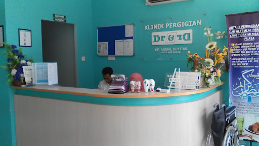 Klinik Pergigian Dr & Dr