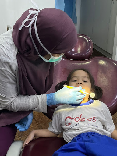 Klinik Pergigian Dr Hasni
