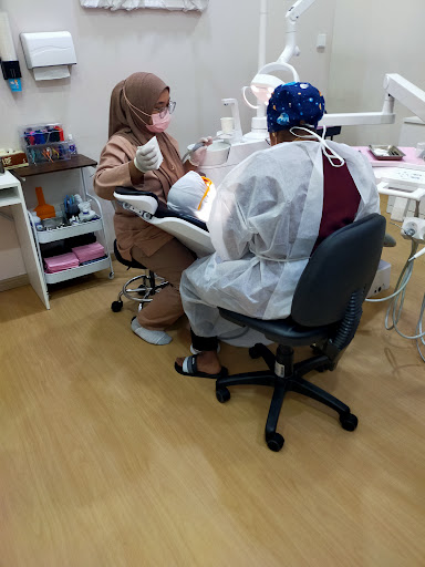 KLINIK PERGIGIAN IMAN TELUK INTAN