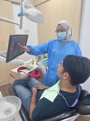 Q & M Dental Clinic (Segamat)
