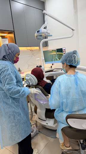 Smileage Dental Penang